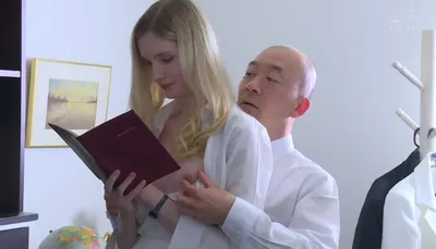 Bà xã chấp nhận làm con ghệ cho đối tác của gã chồng để trả nợ